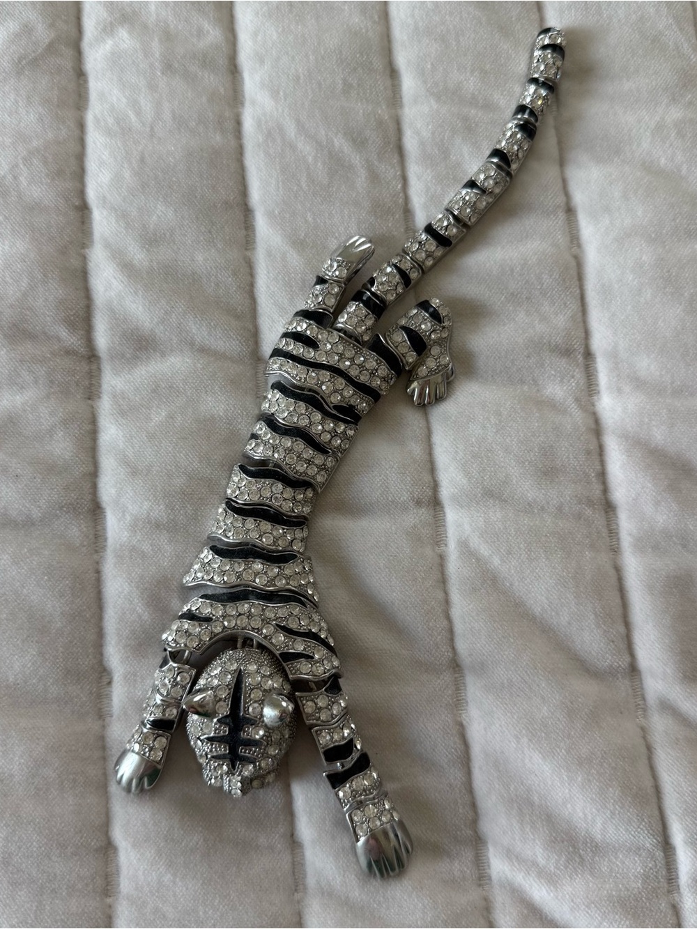 Vintage hollywood regency avant garde maximalist articulated tiger large brooch